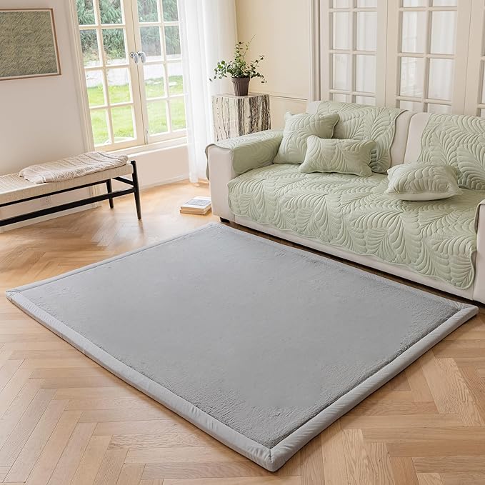 Faux Rabbit Fur Rug - 1.18" Thick Soft Fluffy Area Rug, Non-Slip Memory Foam Crawling Mat, Light Gray, 59"x59"
