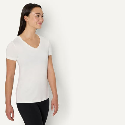Amazon Essentials Women's Active Quick Dry Tech Stretch Short-Sleeve V-Neck T-Shirt (Available in Plus Size), Pack of 2