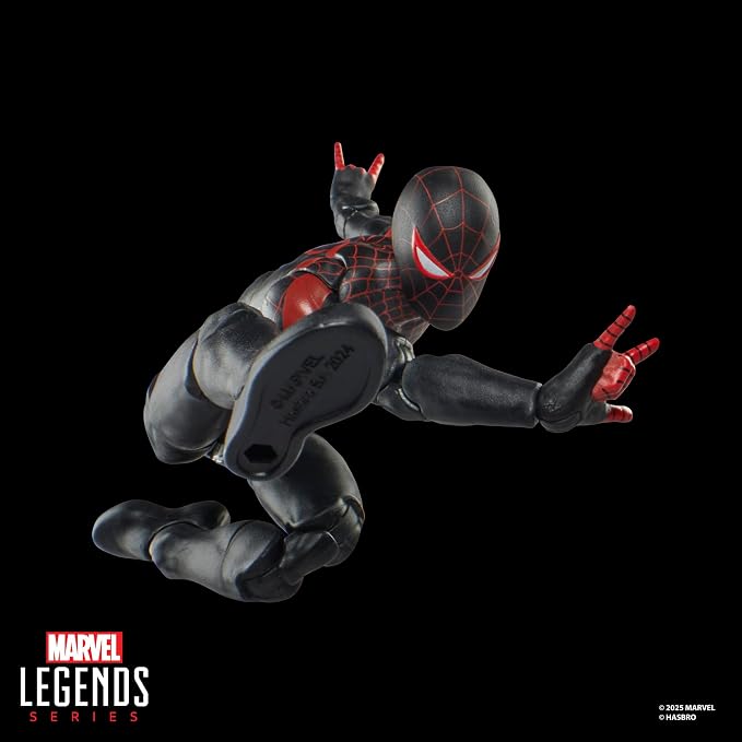 Marvel Legends Series Ultimate Miles Morales, Spider-Man Comics-Inspired Collectible 6-Inch Scale Action Figure with Character-Sized Comic Accessory