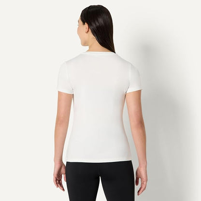 Amazon Essentials Women's Active Quick Dry Tech Stretch Short-Sleeve V-Neck T-Shirt (Available in Plus Size), Pack of 2