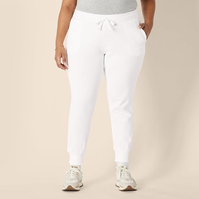 Amazon Essentials Women's Fleece Jogger Sweatpant (Available in Plus Size)