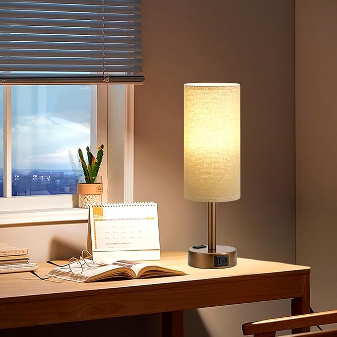 Fenmzee Brown Bedside Table Lamp for Bedroom - 3 Way Dimmable Touch Lamp USB C Charging Ports and AC Outlet, Small Lamp Round Flaxen Fabric Shade for Living Room, Desk, LED Bulb Included