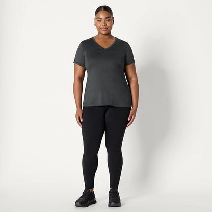 Amazon Essentials Women's Active Quick Dry Tech Stretch Short-Sleeve V-Neck T-Shirt (Available in Plus Size), Pack of 2