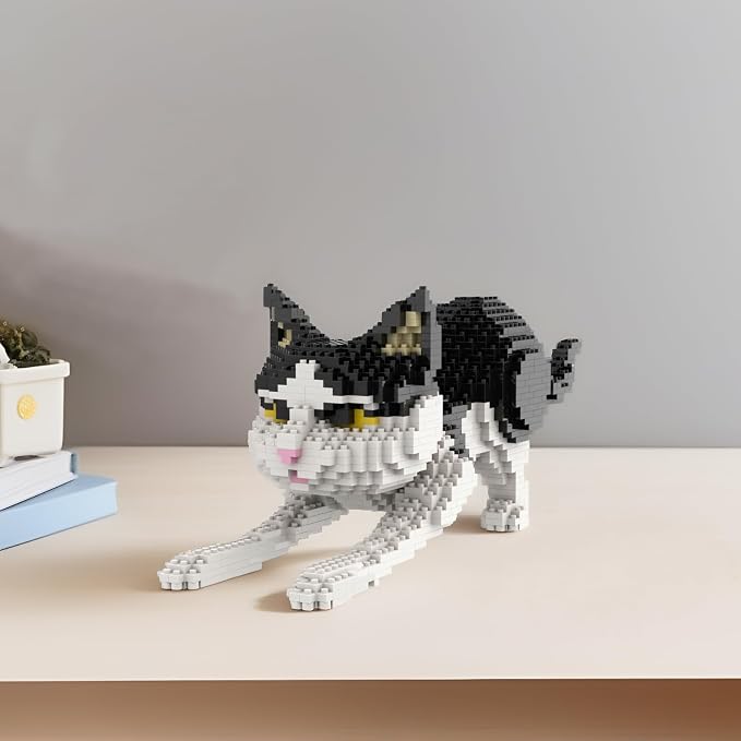 Larcele Cat Mini Building Blocks Animal Set, DIY Micro 3D Building Toy Bricks,1390 Pieces KLJM-05(Black and White Cat)