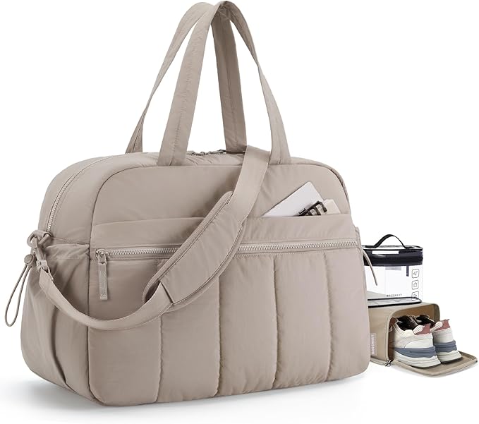 BAGSMART Duffle Bag for Travel, Gym Bag for Women, Weekender Carry on Bag | PVC Wet Pocket, Airline Approved Personal Carry-on Size, Fits Under-seat, One Bag for Gym, Travel, Hospital, Overnight