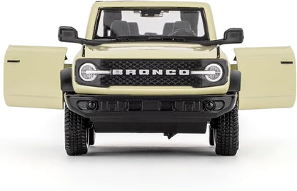Ford Bronco Badlands 2dr Car Model, 1:36 Diecast Ford Toy Cars, Collectible Pull Back Car Gift for Kids Boys Girls(Off White)
