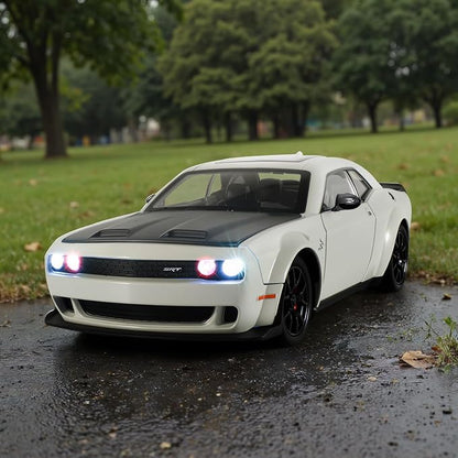 Car Toys for Boys 1/24 Diecast Cars Hellcat SRT Collectibles Model Kit,Pull Back Metal Toy Car with Lights and Sounds,Toy Cars for Boys Age 4-7（White）