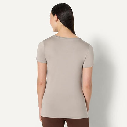 Amazon Essentials Women's Active Quick Dry Tech Stretch Short-Sleeve V-Neck T-Shirt (Available in Plus Size), Pack of 2