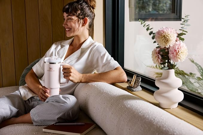 STANLEY Quencher H2.0 Flow State Tumbler, 30 oz, Rose Quartz Bouquets | Handle and Straw | 3-Position Lid | Cup Holder Compatible for Travel | Insulated Stainless Steel Cup | BPA-Free