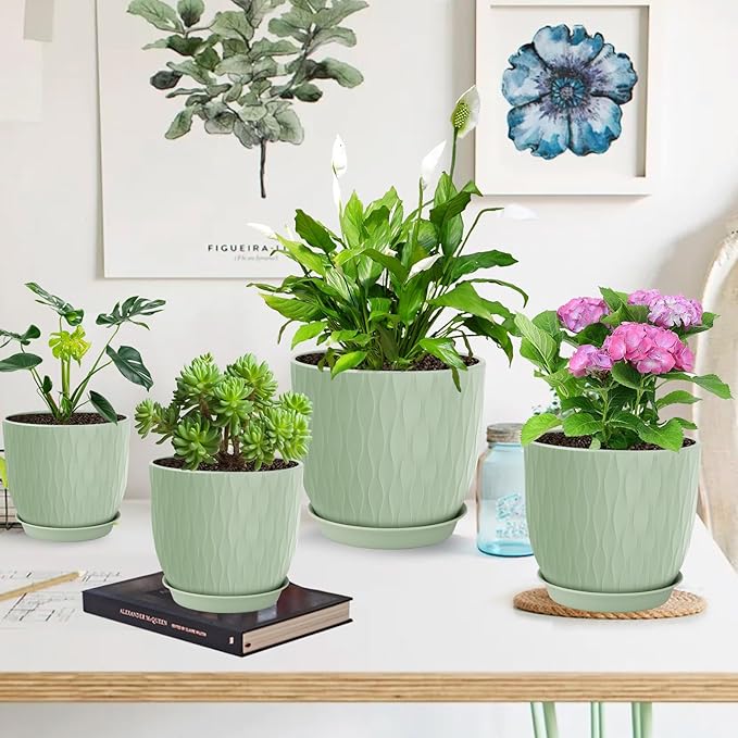 Plastic Plant Pots 10/9/8/7.5/7 inch Set of 5, Flower Planters with Drainage Holes and Saucers, Plastic Pots for Indoor Outdoor Plants, Livingroom Garden Decor (Green)