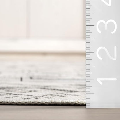 nuLOOM Malena Tribal Bordered Machine Washable Ultra Thin Runner Rug, 2' 6" x 8', Light Grey