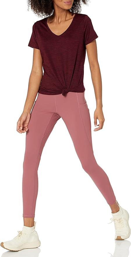 Amazon Essentials Women's Active Quick Dry Tech Stretch Short-Sleeve V-Neck T-Shirt (Available in Plus Size), Pack of 2