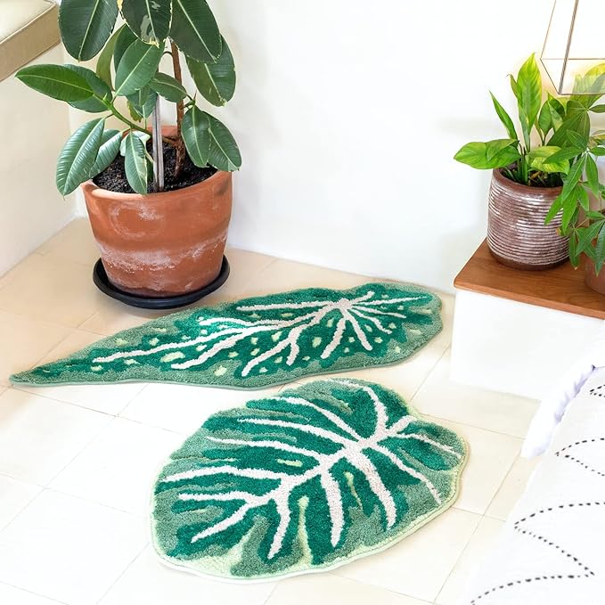 Monstera Non Slip Bath Mat or Kitchen Tufted Rug, Plant Leaf Shaped Kids Pets Floor Mat Carpet, Green, 32" x 24"