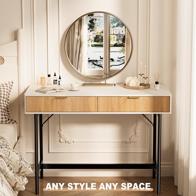 INNOD 45 Inch White Desk with Drawers, Small Writing Desks for Bedroom, Fluted Cute Desk with Storage for Vanity, Wood Computer Table for Living Room Small Spaces Home Office Study