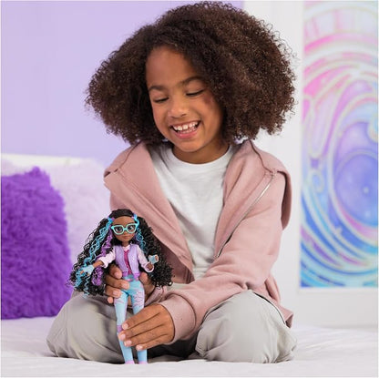 Unicorn Academy, Layla Doll with 5 Accessories, 9.5”, Dolls & Unicorn Toys for Girls Ages 4 and up