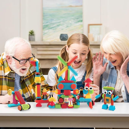 PicassoTiles 116pc Hedgehog Building Blocks Construction Toy Set with Interlocking Tiles Idea Book 4 Action Figure Characters and Decorative Eyes STEM Educational Playset for Kids Ages 3 Plus PTB116