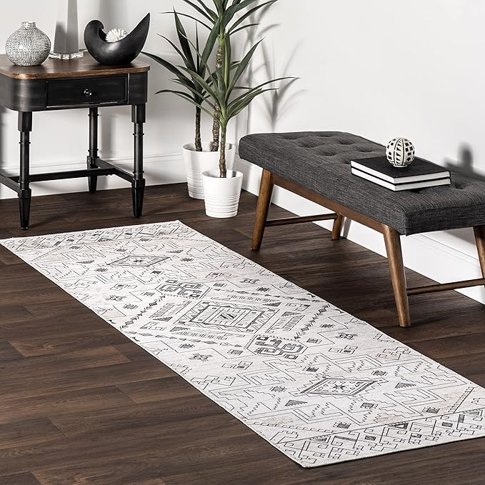 nuLOOM Malena Tribal Bordered Machine Washable Ultra Thin Runner Rug, 2' 6" x 8', Light Grey