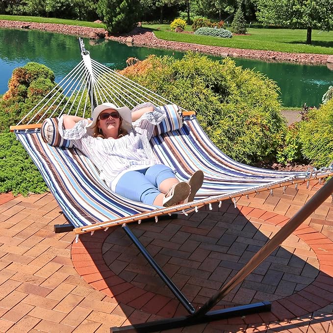 Sunnydaze Quilted Outdoor Hammock with Spreader Bars - Heavy-Duty 450-Pound Capacity Double Hammock for Outside - Ocean Isle
